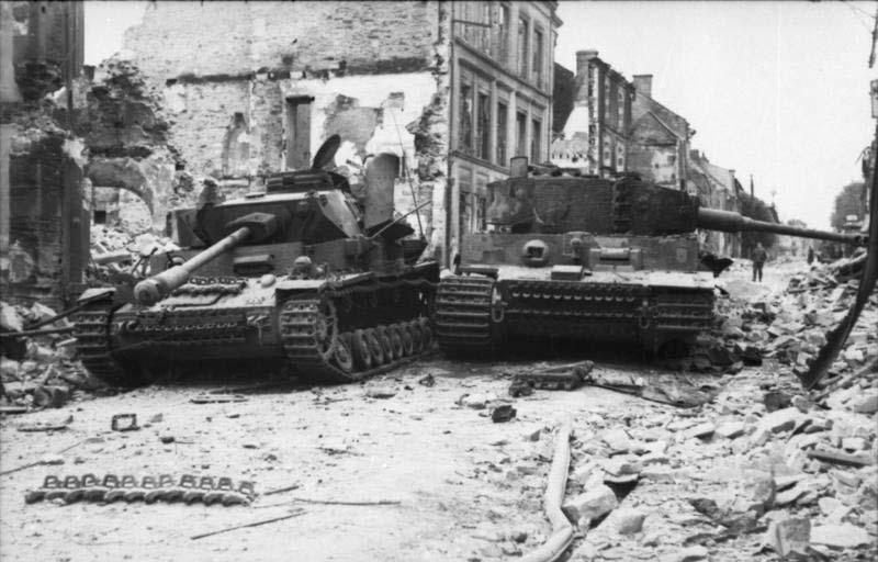 Villers-Bocage, zerstörte Panzer IV und VI